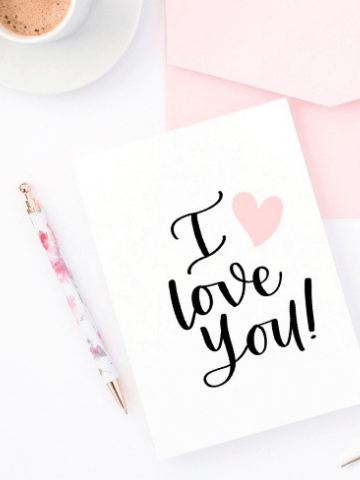 How to letter I love you in calligraphy by Vial Designs | 3 Different ways to letter I love you | How to write I love you in calligraphy | Three different ways to write I love you in Calligraphy | Free Calligraphy Practice Sheet | Free I love you calligraphy practice sheet