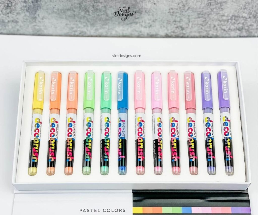 pastel-collection-from-the-decobrush-pigment-pens-master-set